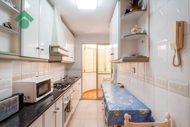 2 sovrum Lägenhet till salu i Almuñécar med pool garage - 299 900 € (Ref: 9926483)