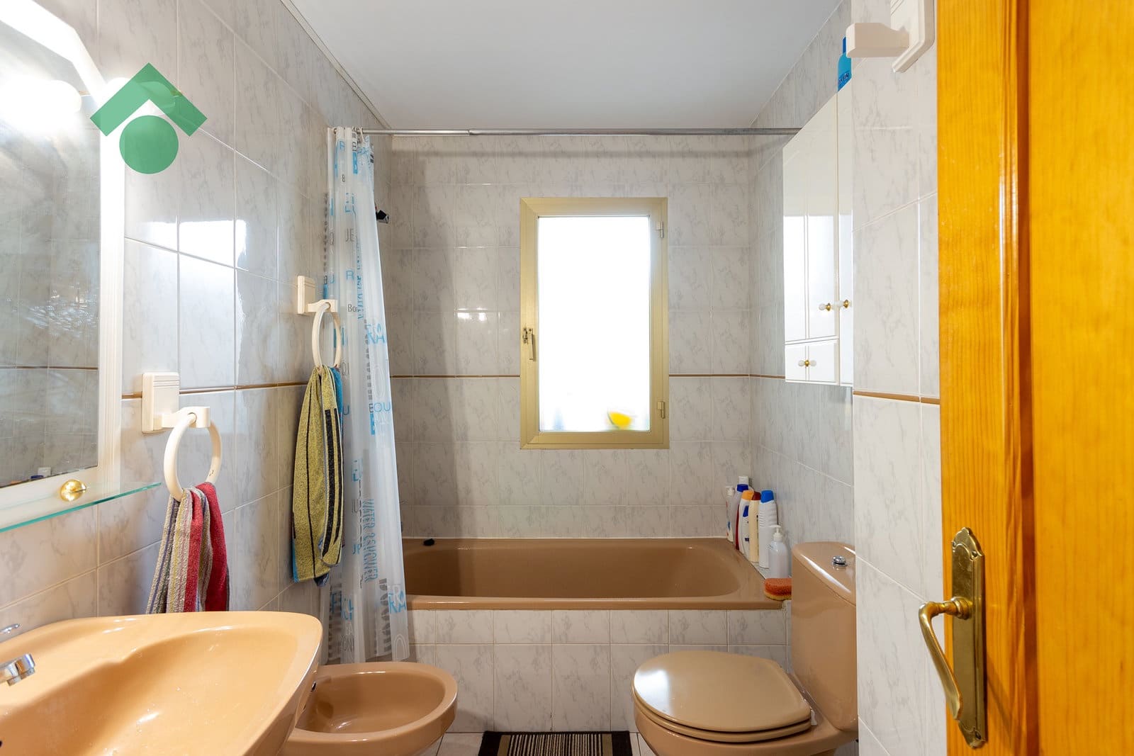 2 bedroom Apartment for sale in Almunecar with pool garage - € 299,900 (Ref: 9926483)