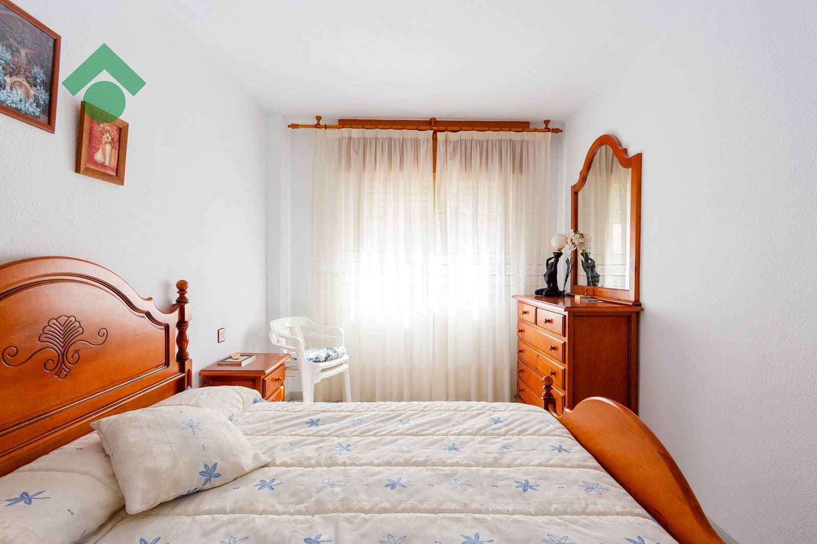 2 bedroom Apartment for sale in Almunecar with pool garage - € 299,900 (Ref: 9926483)
