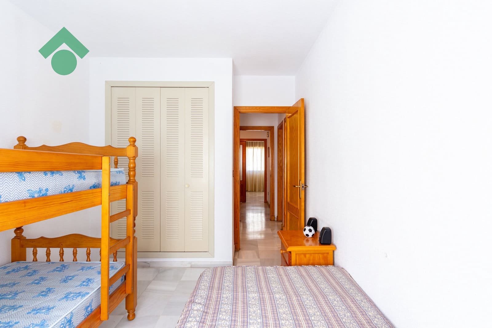 2 bedroom Apartment for sale in Almunecar with pool garage - € 299,900 (Ref: 9926483)