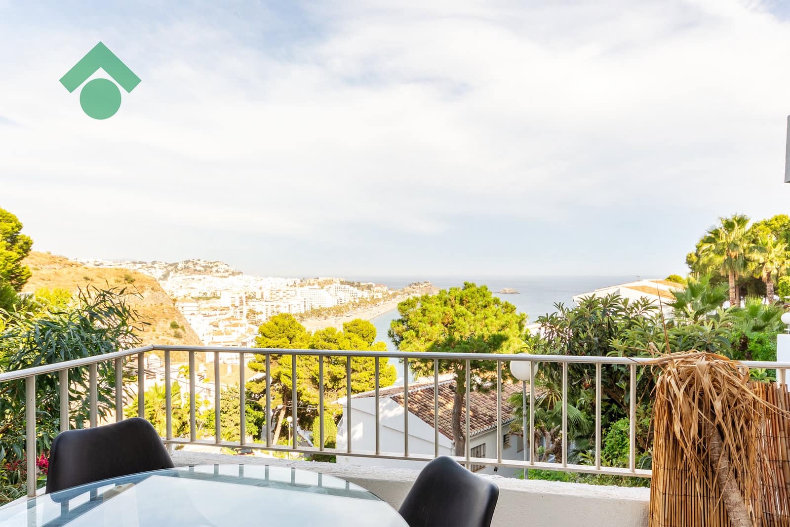 2 bedroom Apartment for sale in Almunecar with garage - € 244,900 (Ref: 9926485)
