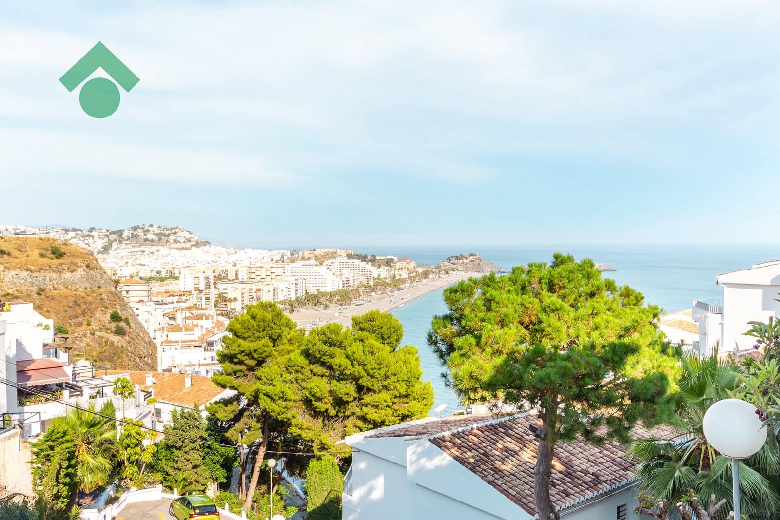 2 bedroom Apartment for sale in Almunecar with garage - € 244,900 (Ref: 9926485)