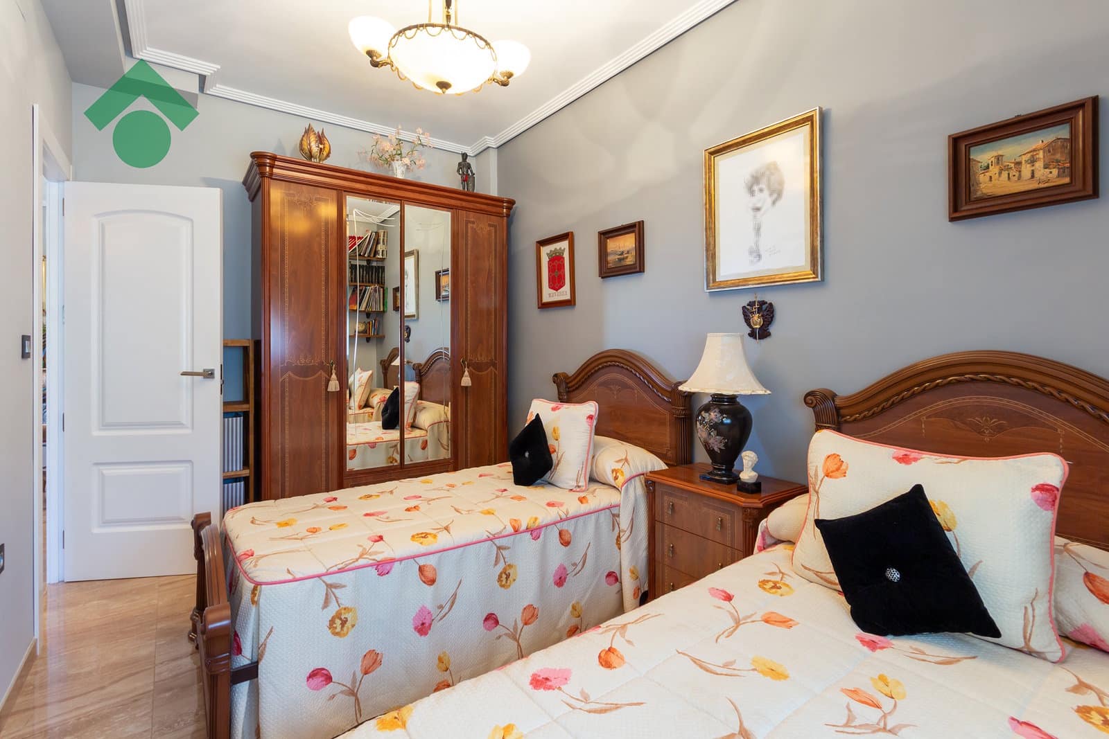 2 bedroom Apartment for sale in Almunecar with garage - € 239,900 (Ref: 9953080)