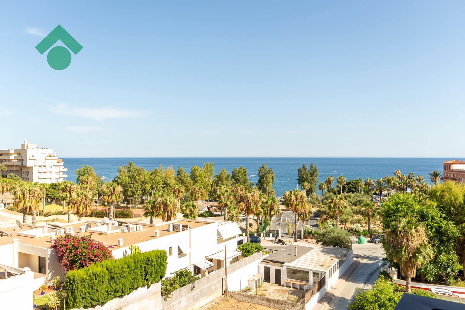 2 bedroom Apartment for sale in Almunecar with garage - € 239,900 (Ref: 9953080)