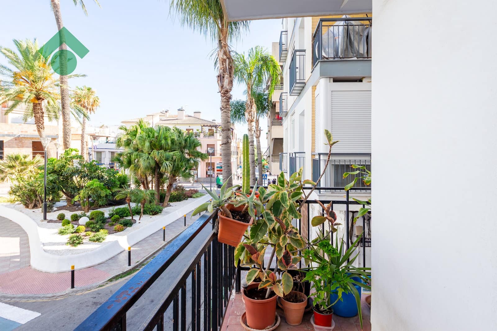 2 bedroom Apartment for sale in Almunecar - € 249,900 (Ref: 9969080)