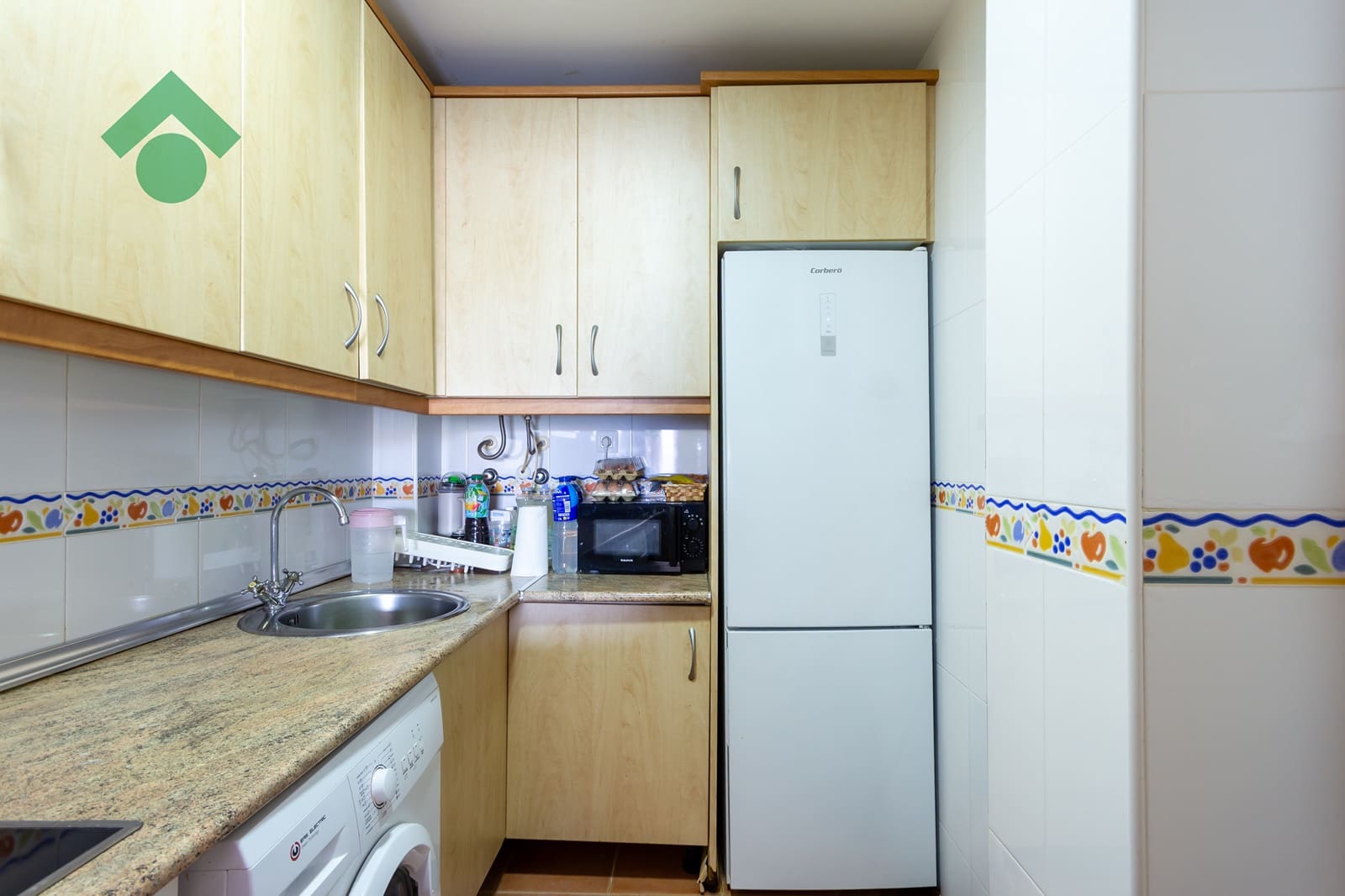 Garaż na sprzedaż w La Herradura - 270 000 € (Ref: 9986202)