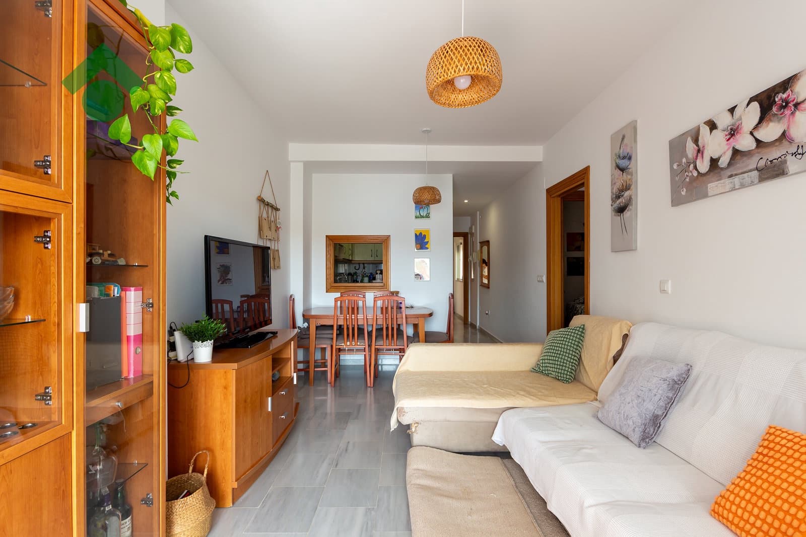 3 Zimmer Apartment zu verkaufen in La Herradura mit Garage - 270.000 € (Ref: 9986202)