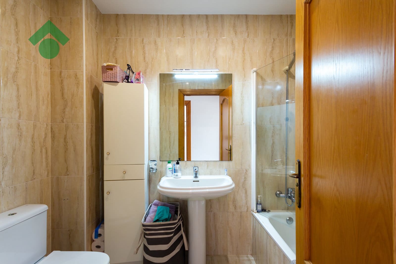 3 Zimmer Apartment zu verkaufen in La Herradura mit Garage - 270.000 € (Ref: 9986202)