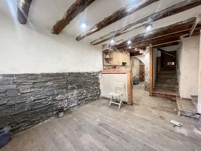 3 soveværelse Lejlighed til salg i Vilanova del Camí med garage - € 45.000 (Ref: 8653104)