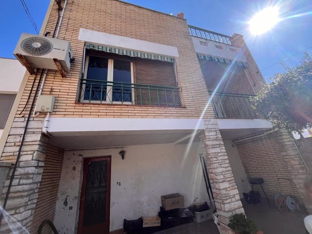 3 soveværelse Byhus til salg i Igualada med garage - € 250.000 (Ref: 8653118)
