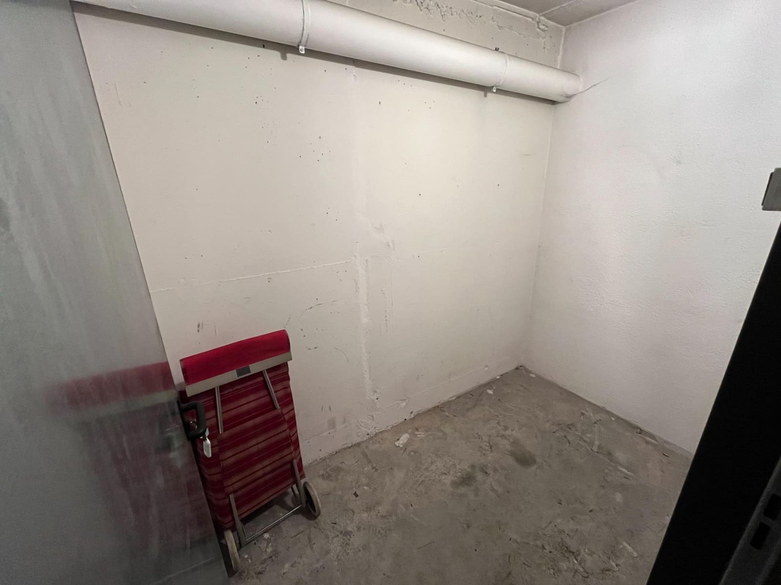 Garage te huur in Igualada - € 100 (Ref: 8653119)