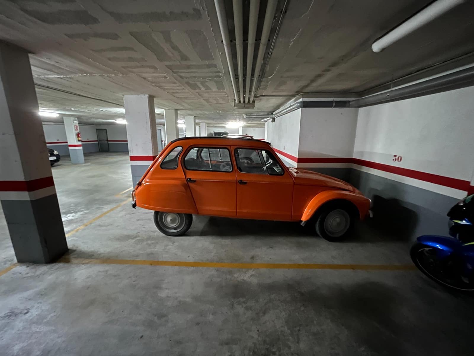 Garage te huur in Igualada - € 100 (Ref: 8653119)