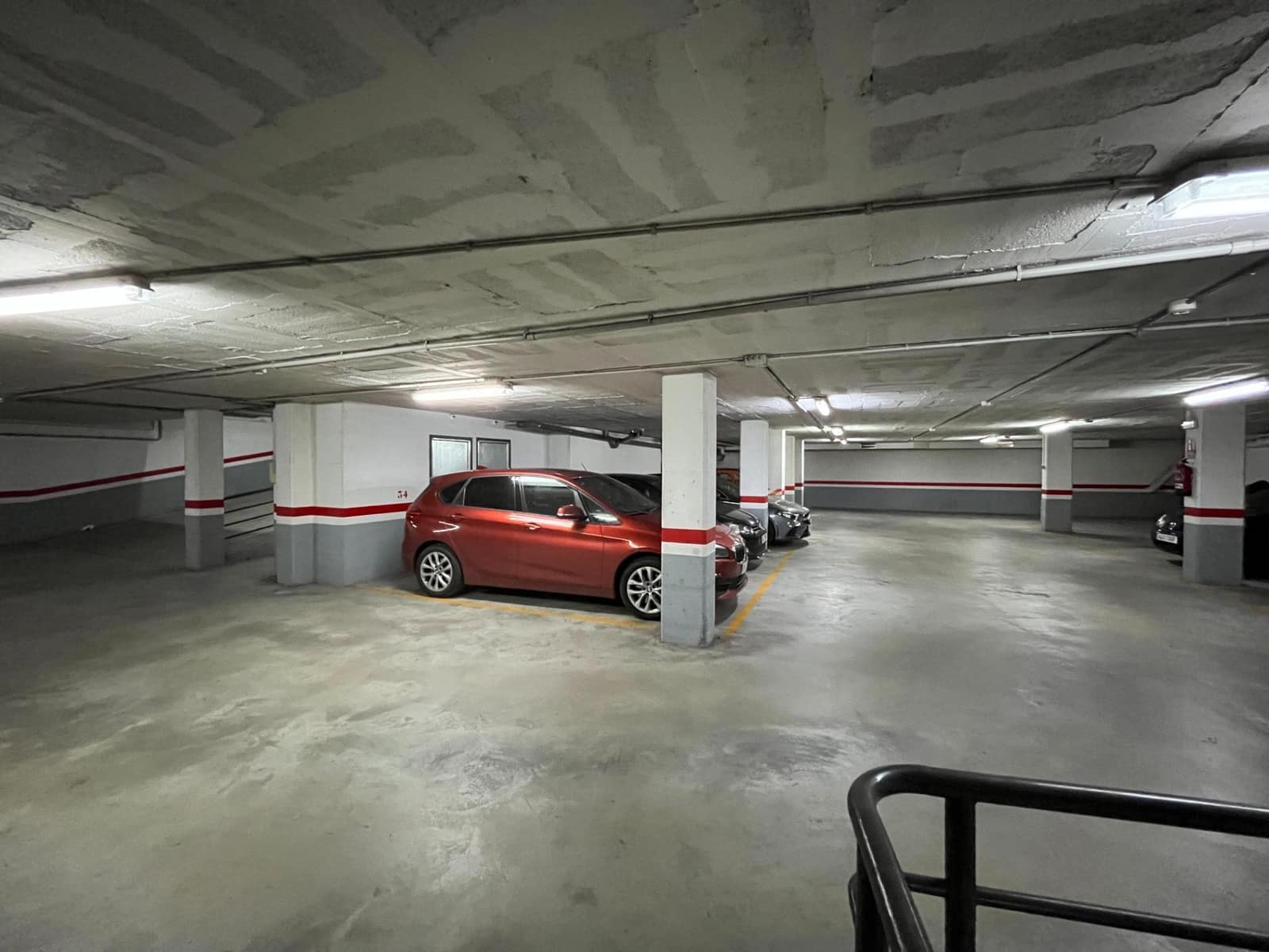 Garage te huur in Igualada - € 100 (Ref: 8653119)