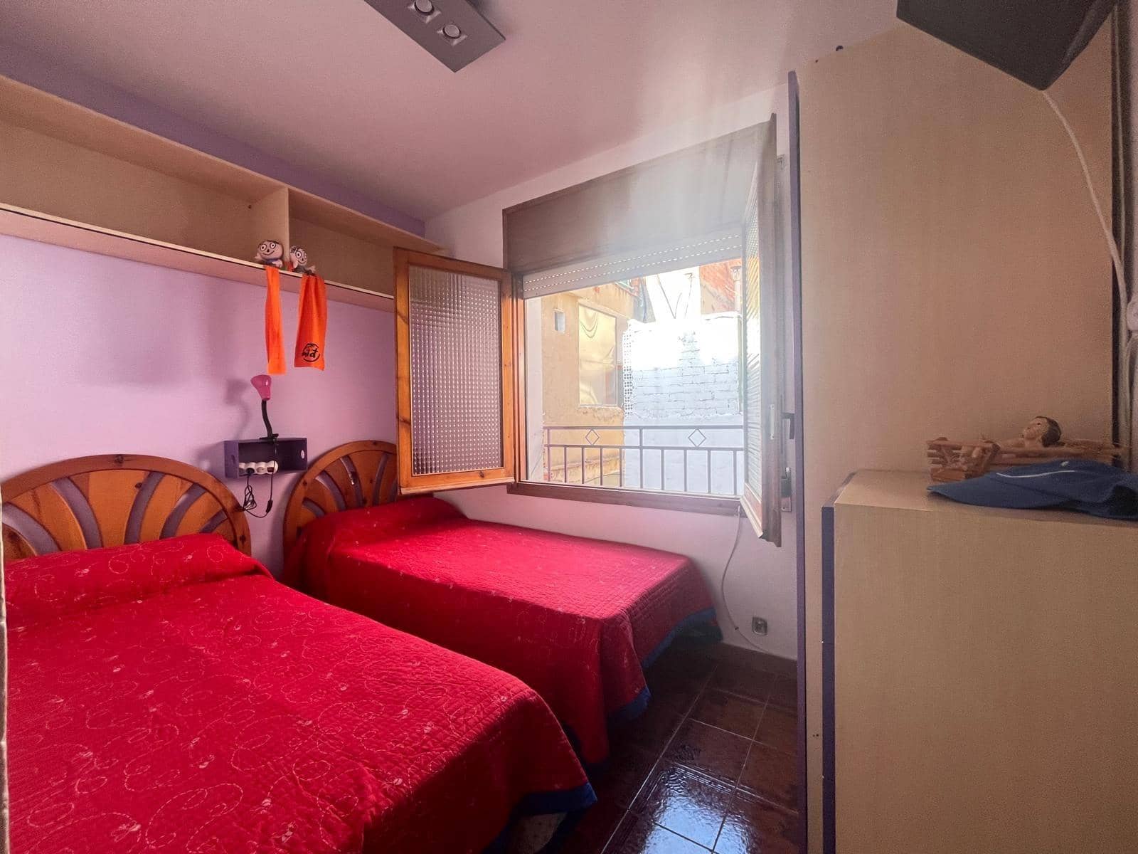 7 soveværelse Byhus til salg i Igualada - € 159.000 (Ref: 8653125)
