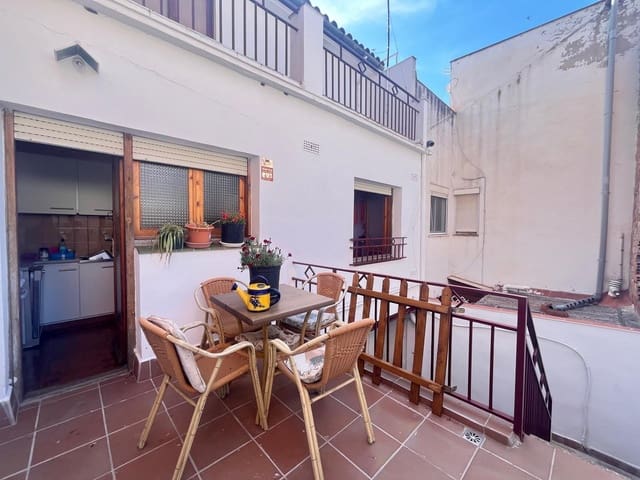 7 bedroom Townhouse for sale in Igualada - € 159,000 (Ref: 8653125)