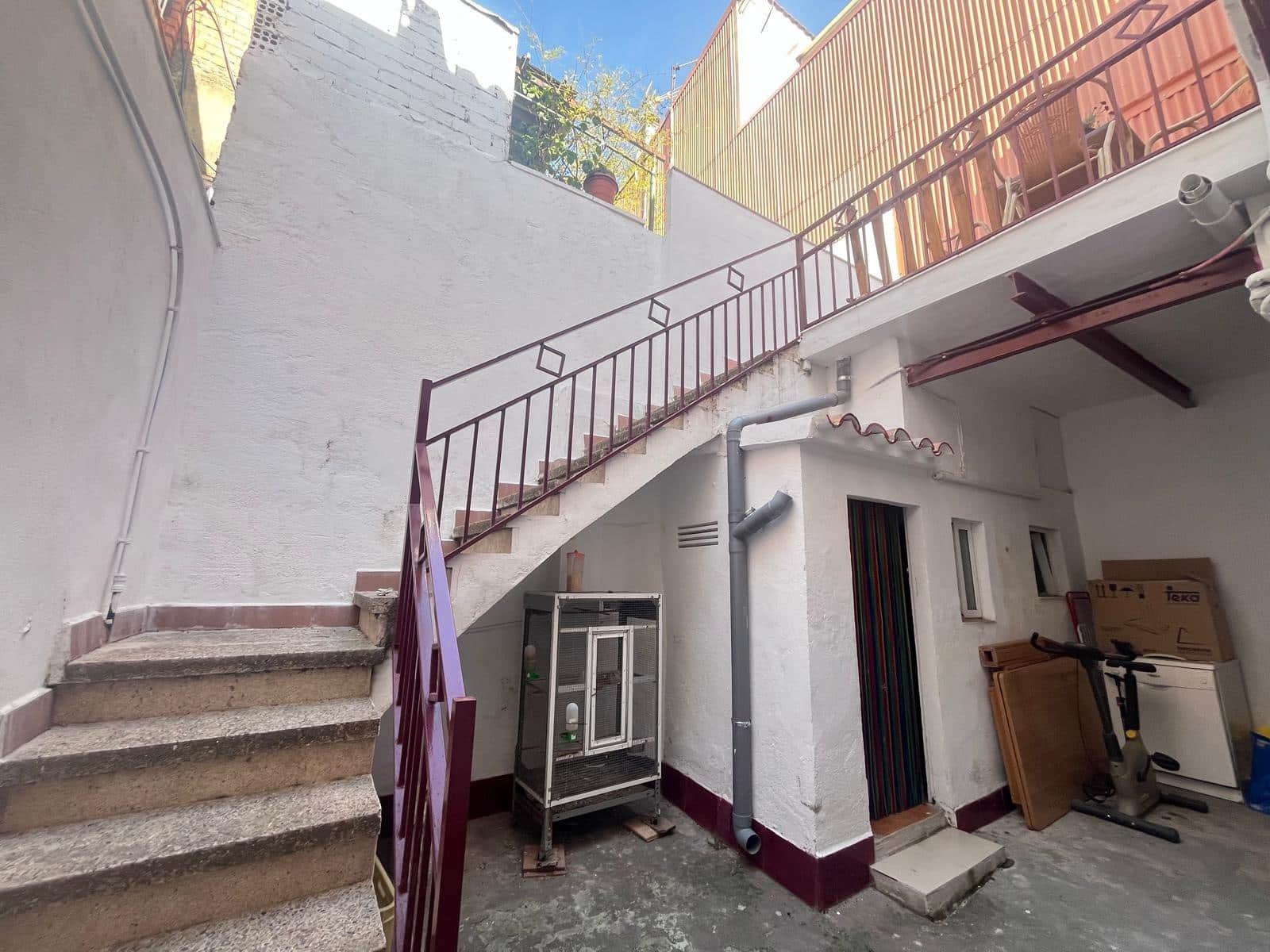 7 soveværelse Byhus til salg i Igualada - € 159.000 (Ref: 8653125)