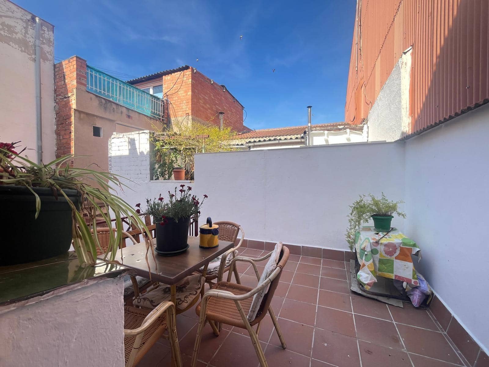 7 soveværelse Byhus til salg i Igualada - € 159.000 (Ref: 8653125)