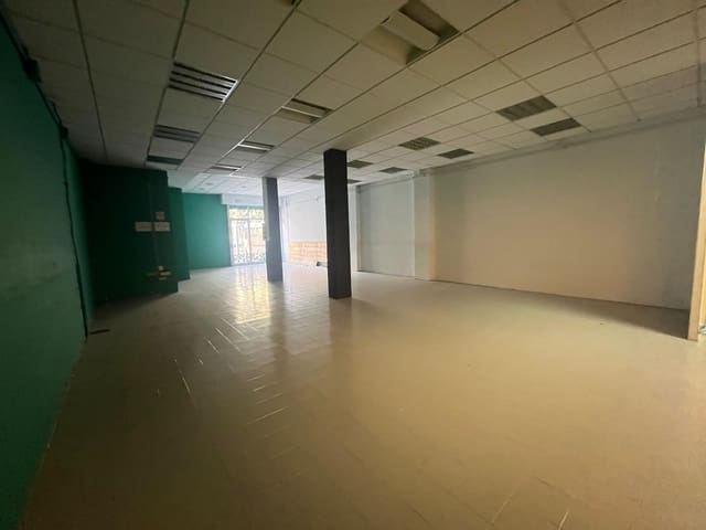 Kaupallinen myytävänä paikassa Igualada - 150 000 € (Ref: 8662725)