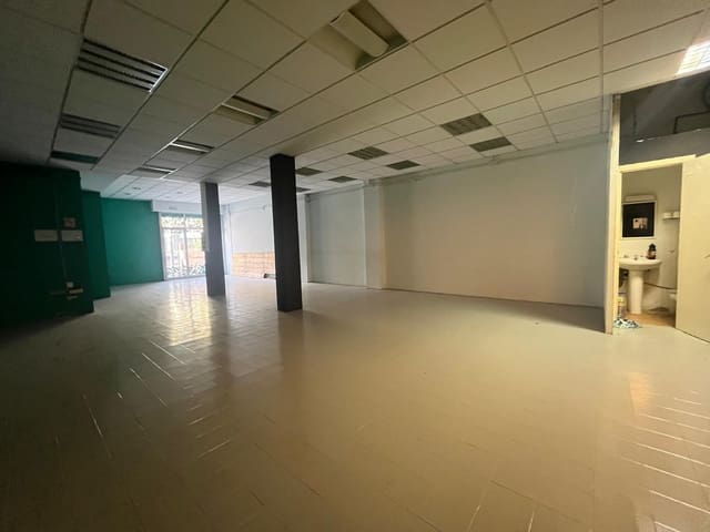 Kaupallinen myytävänä paikassa Igualada - 150 000 € (Ref: 8662725)