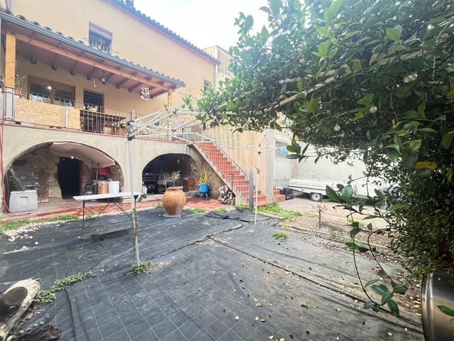 3 soveværelse Villa til salg i La Pobla de Claramunt med garage - € 295.000 (Ref: 8682584)