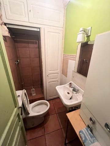 4 slaapkamer Huis te koop in Santa Coloma de Queralt met garage - € 53.000 (Ref: 8729949)