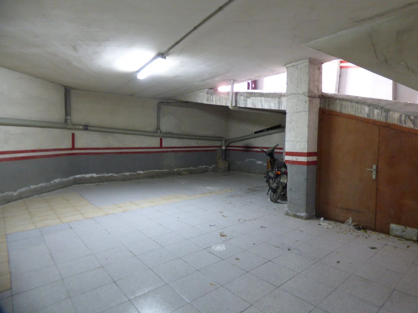 Garage for sale in Igualada - € 8,500 (Ref: 8743561)