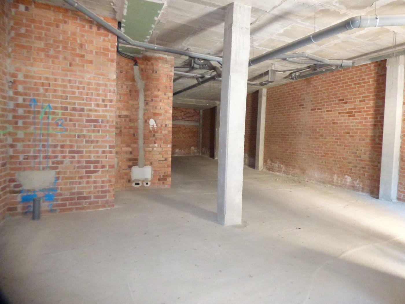 Kaupallinen myytävänä paikassa Igualada - 80 000 € (Ref: 8763275)