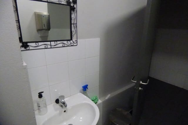 Kaupallinen myytävänä paikassa Igualada - 75 000 € (Ref: 8763280)