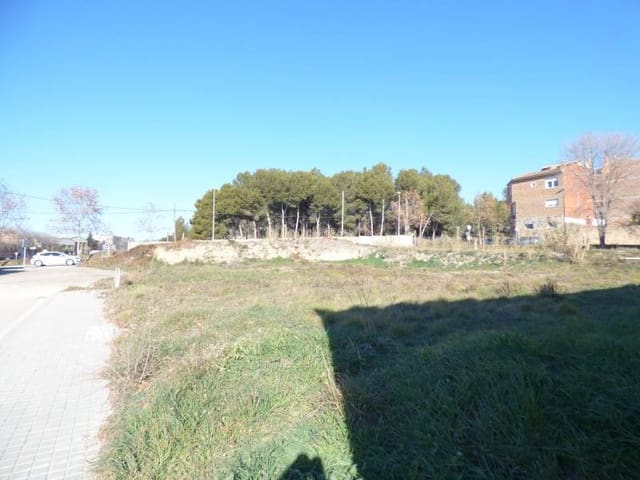 Building Plot for sale in Vilanova del Camí - € 80,000 (Ref: 8763284)