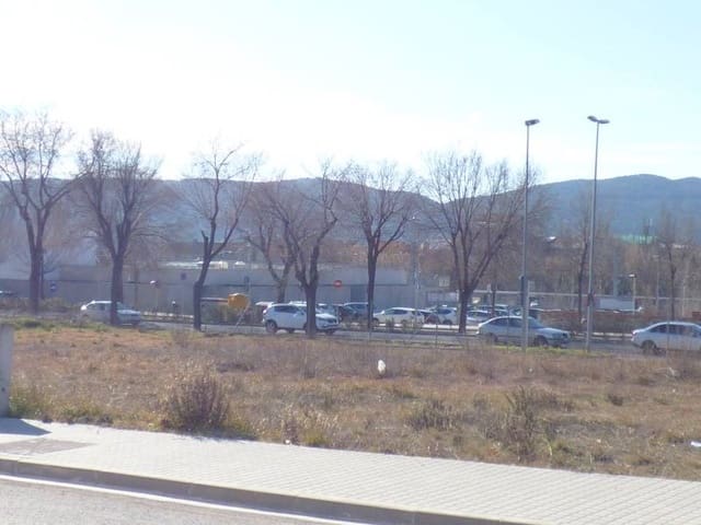 Building Plot for sale in Vilanova del Camí - € 80,000 (Ref: 8763284)