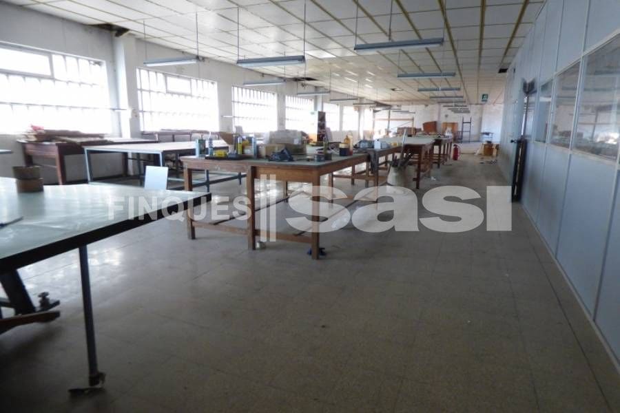 Yritys vuokrattavana paikassa Igualada - 5 000 € (Ref: 8763297)