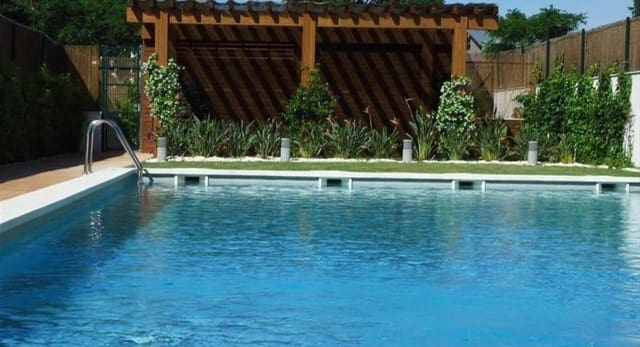 3 bedroom Villa for sale in Cambrils with pool garage - € 435,000 (Ref: 8778485)