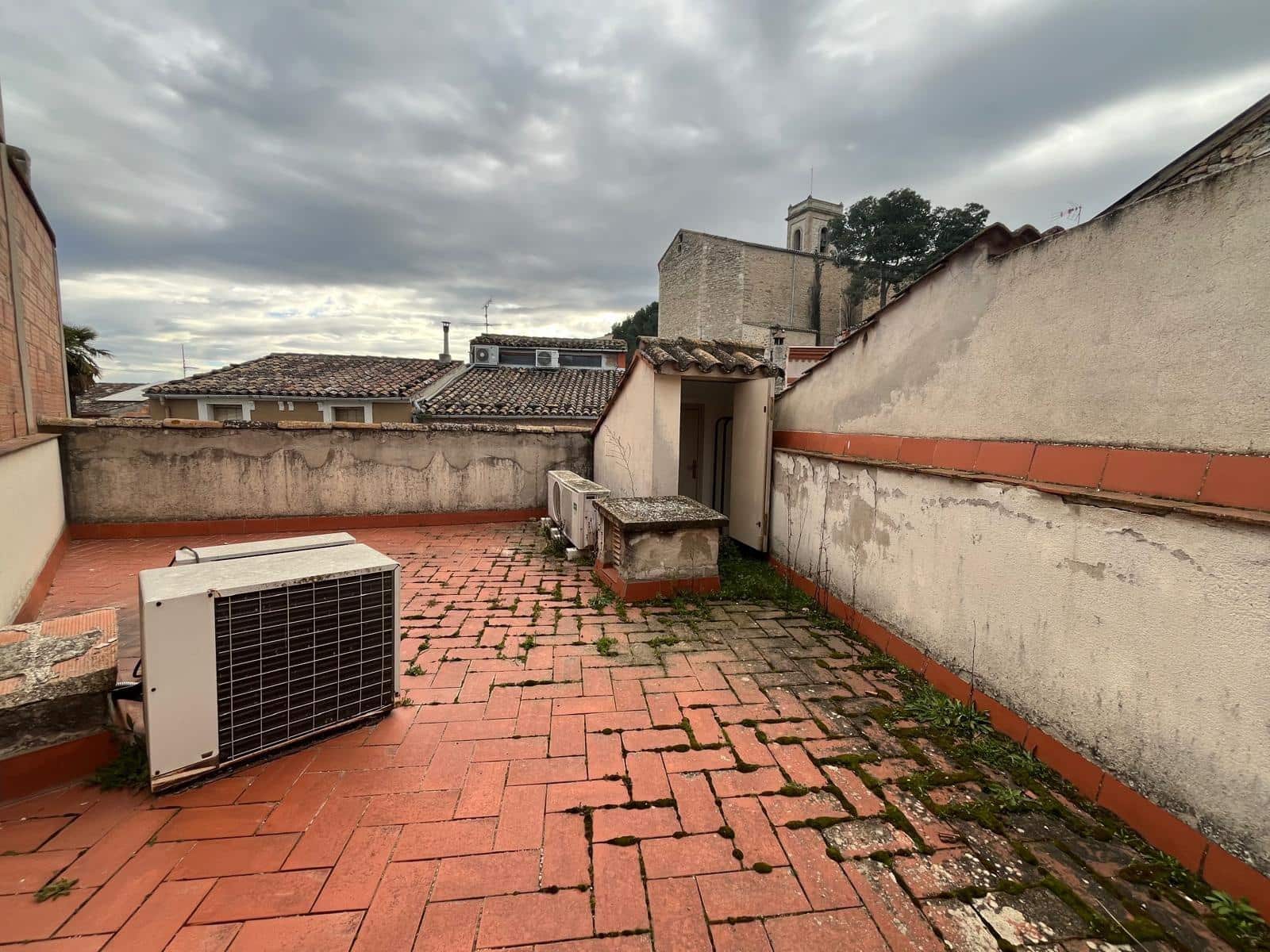 Commercieel te koop in Sant Marti de Tous - € 79.000 (Ref: 8798833)