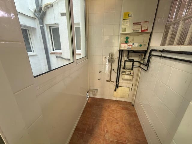 3 makuuhuone Asunto myytävänä paikassa Igualada - 158 000 € (Ref: 8817715)