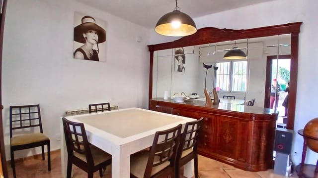 3 soveværelse Villa til salg i Cambrils med garage - € 299.000 (Ref: 8849454)