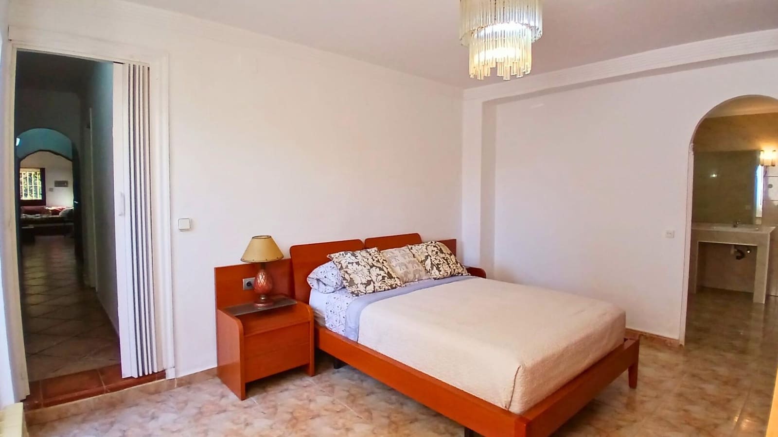 3 bedroom Villa for sale in Cambrils with garage - € 299,000 (Ref: 8849454)