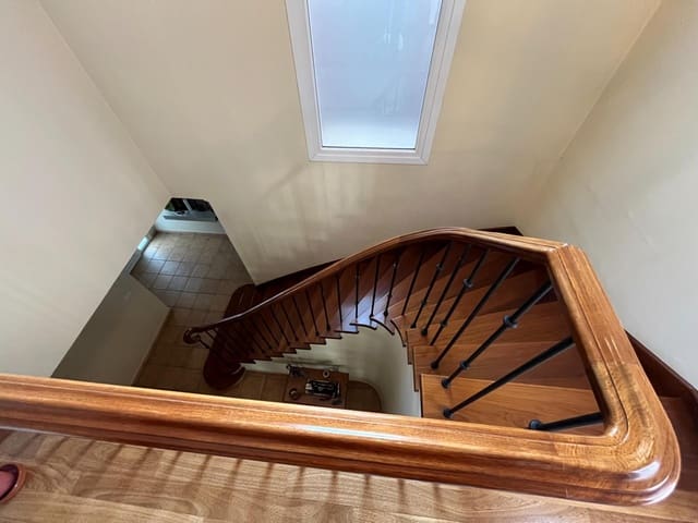 4 soveværelse Villa til salg i Igualada med swimmingpool garage - € 612.000 (Ref: 8874725)