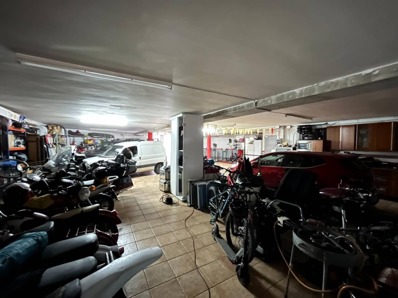 4 soveværelse Villa til salg i Igualada med swimmingpool garage - € 612.000 (Ref: 8874725)