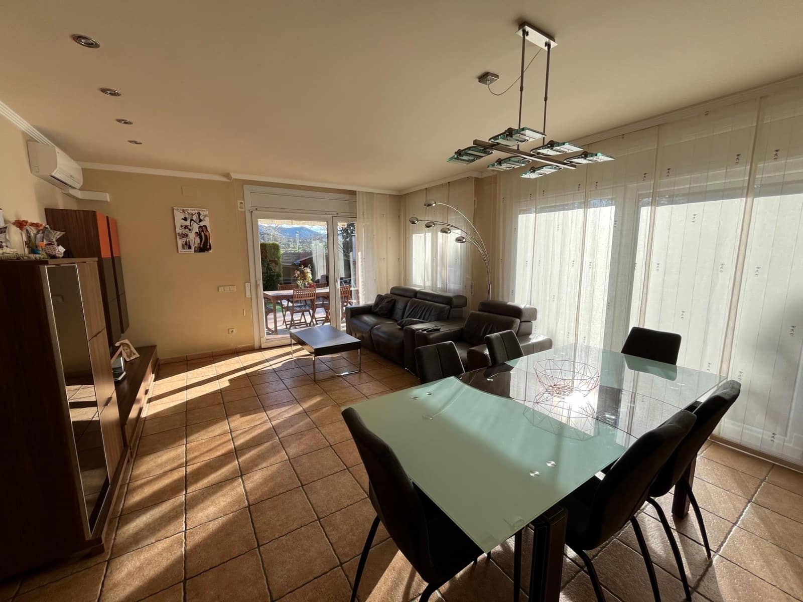 4 soveværelse Villa til salg i Igualada med swimmingpool garage - € 612.000 (Ref: 8874725)