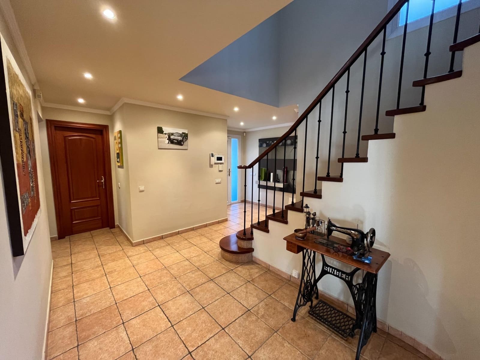 4 soveværelse Villa til salg i Igualada med swimmingpool garage - € 612.000 (Ref: 8874725)