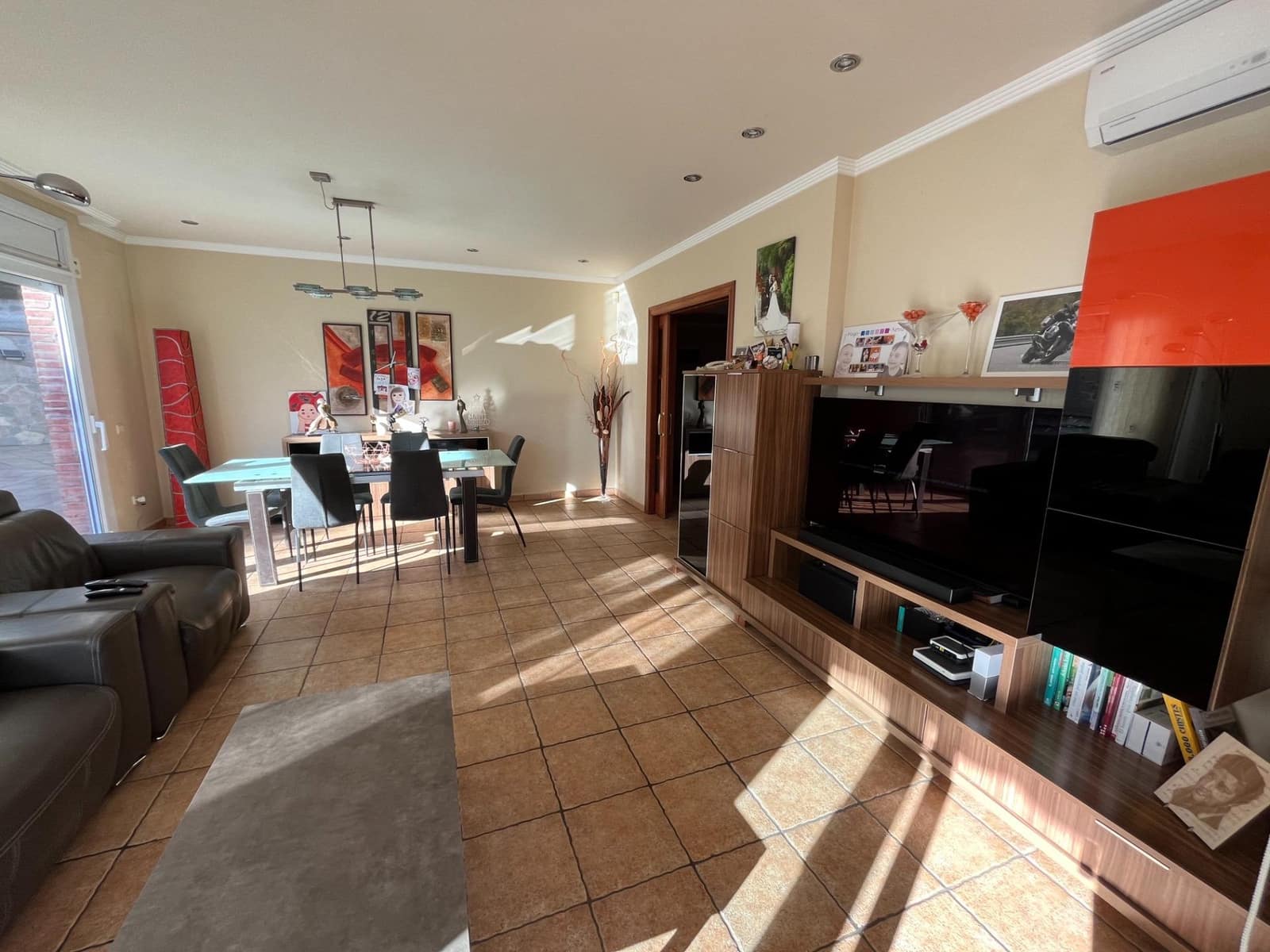 4 soveværelse Villa til salg i Igualada med swimmingpool garage - € 612.000 (Ref: 8874725)