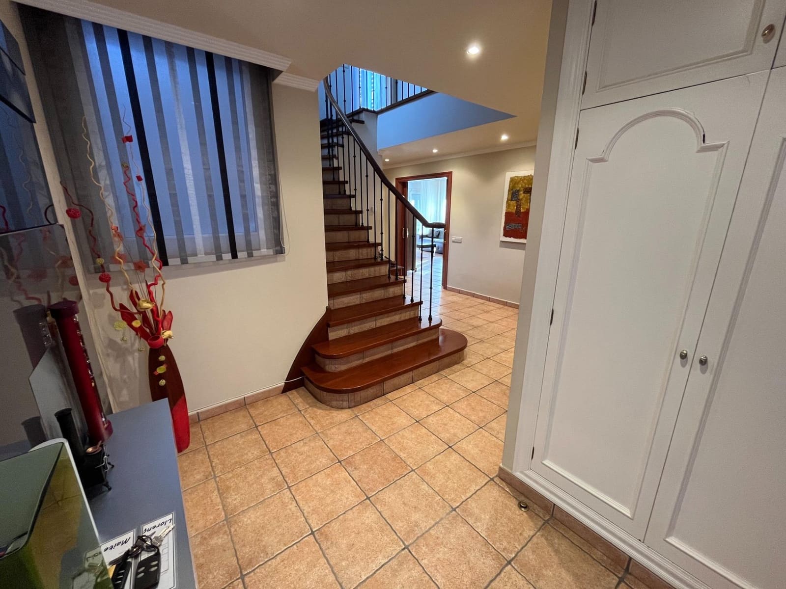 4 soveværelse Villa til salg i Igualada med swimmingpool garage - € 612.000 (Ref: 8874725)