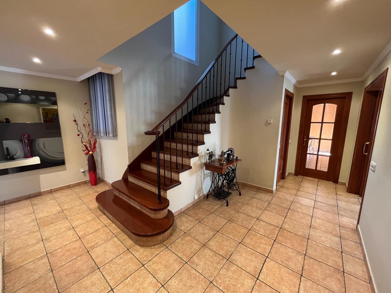 4 soveværelse Villa til salg i Igualada med swimmingpool garage - € 612.000 (Ref: 8874725)