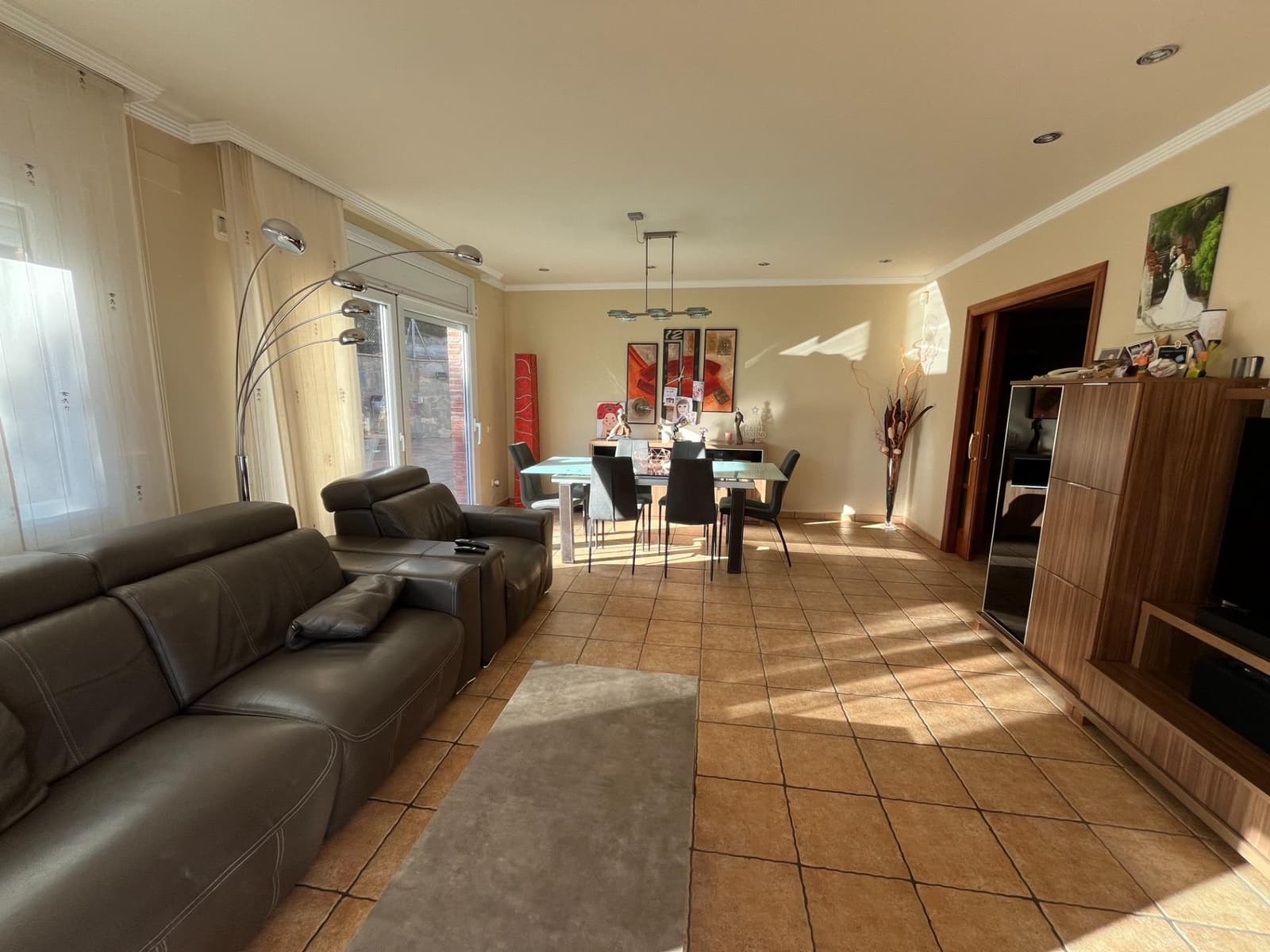 4 soveværelse Villa til salg i Igualada med swimmingpool garage - € 612.000 (Ref: 8874725)