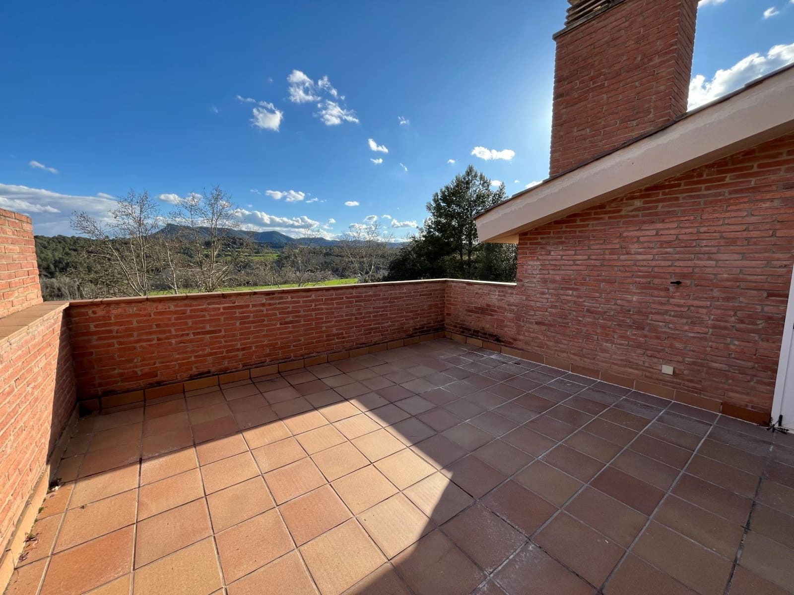 4 soveværelse Villa til salg i Igualada med swimmingpool garage - € 612.000 (Ref: 8874725)