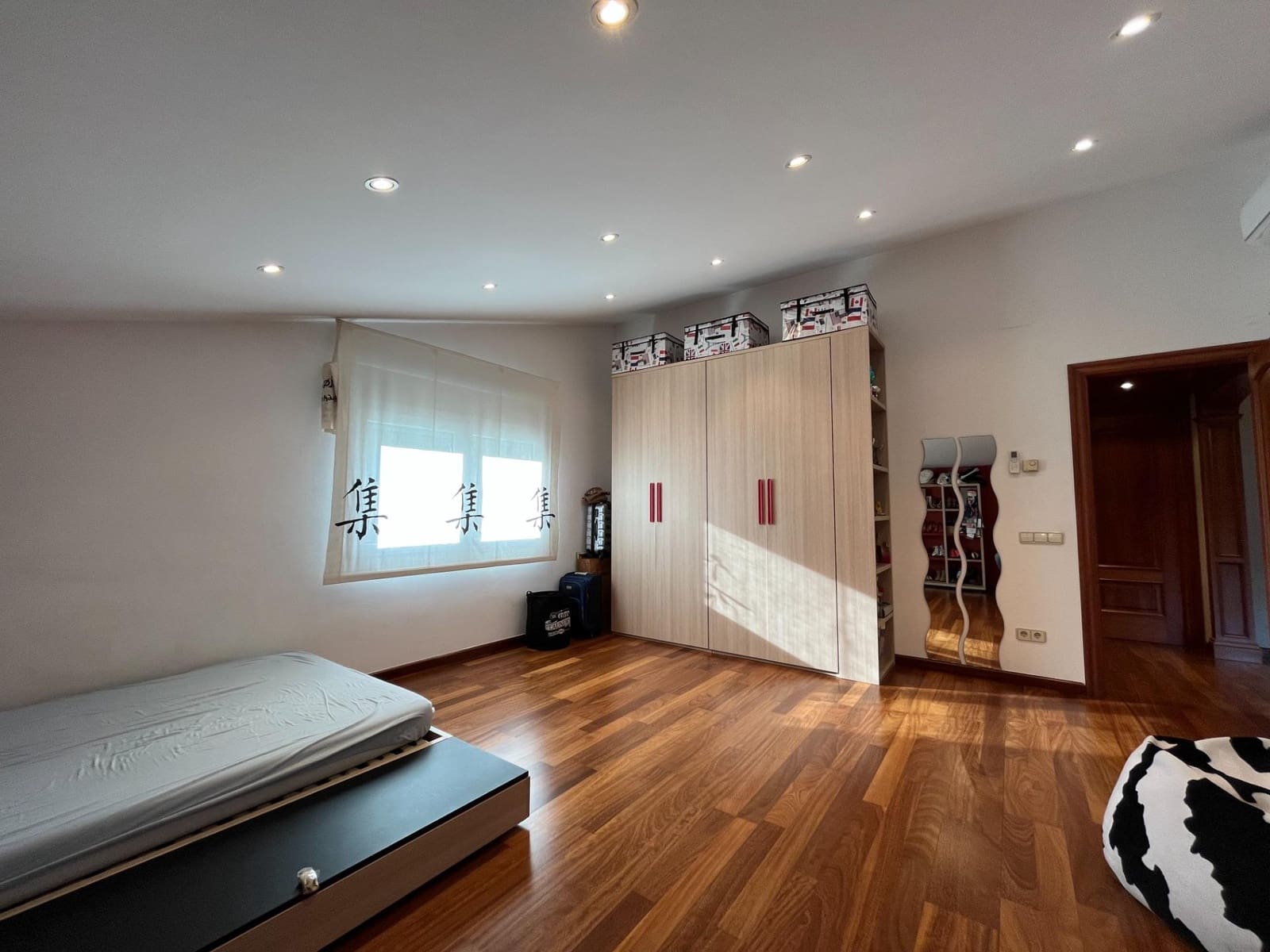 4 soveværelse Villa til salg i Igualada med swimmingpool garage - € 612.000 (Ref: 8874725)