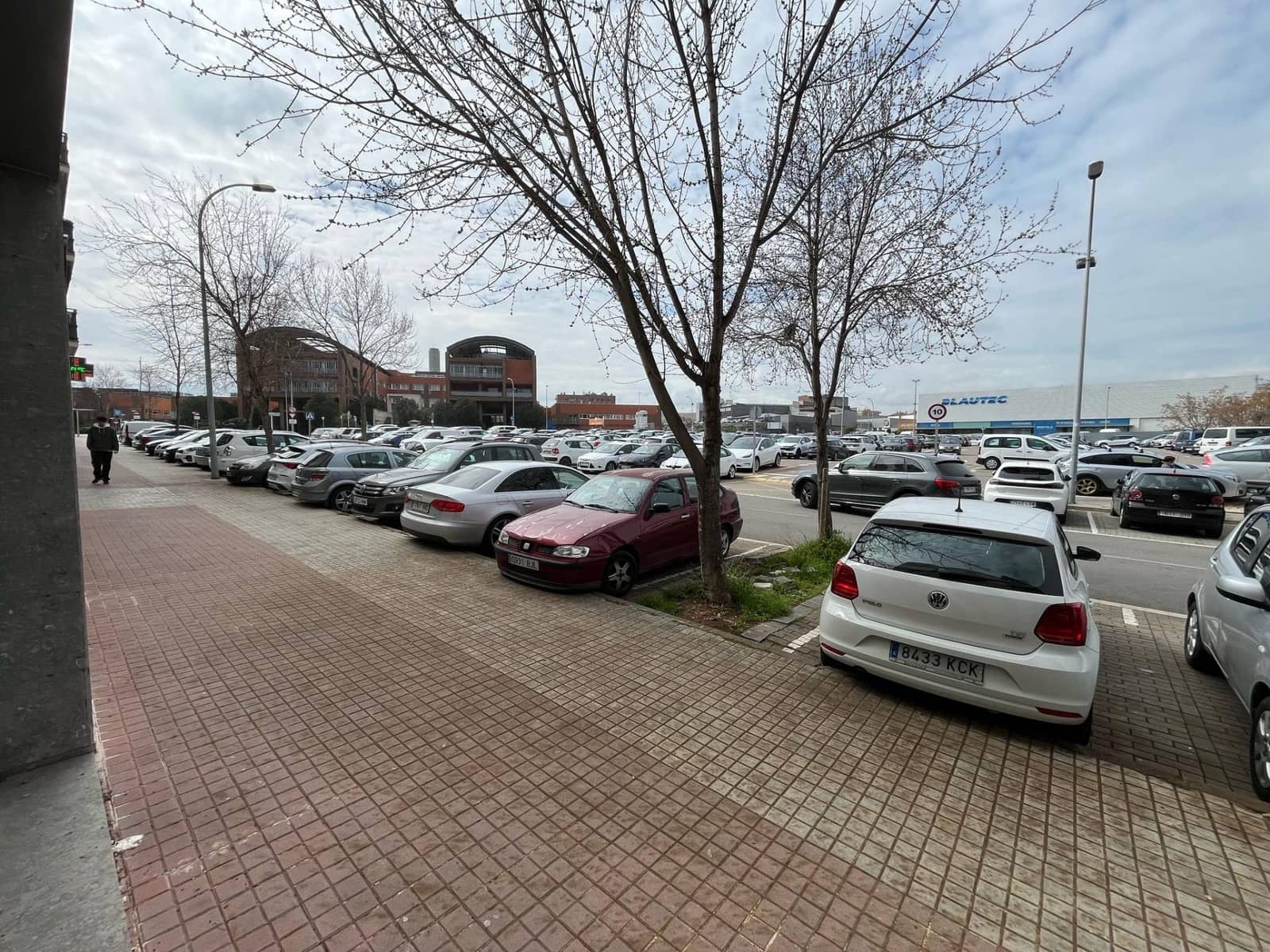 Gewerbe zu vermieten in Igualada - 750 € (Ref: 8881583)