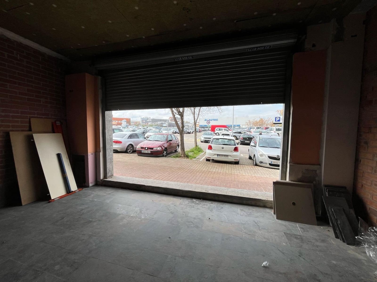 Comercial para venda em Igualada - 95 000 € (Ref: 8881584)