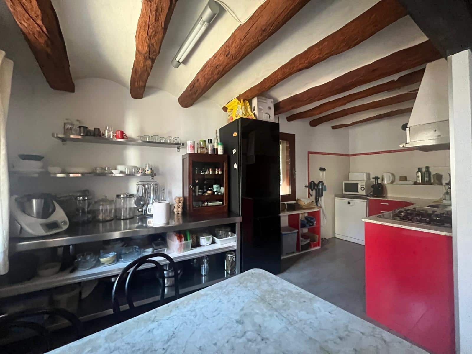 4 bedroom Villa for sale in Sant Marti de Tous - € 265,000 (Ref: 8937057)