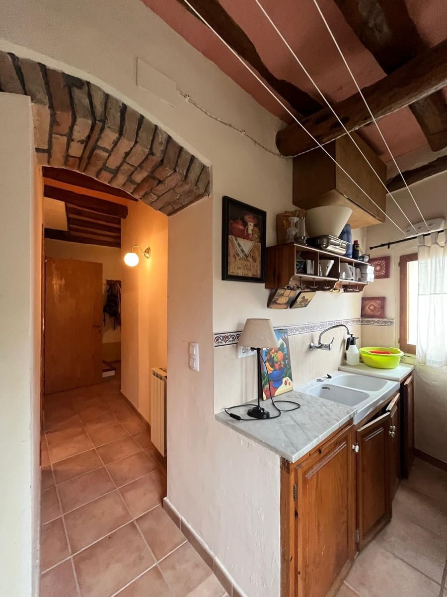 4 bedroom Finca/Country House for sale in Argencola - € 225,750 (Ref: 8946824)